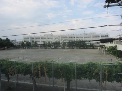 Junior high school. Seisen 640m until junior high school (junior high school)