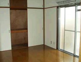 Living and room.  ☆ room ☆ 