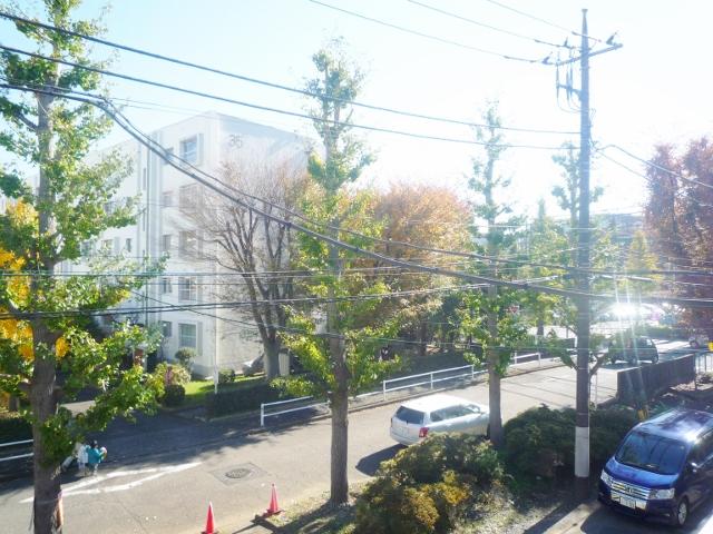 View photos from the dwelling unit. 2013.11.21 shooting