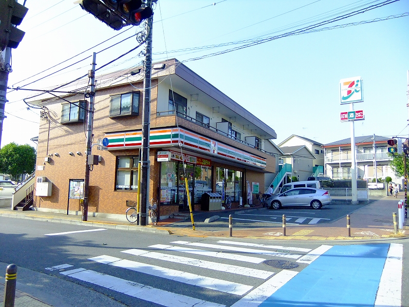 Convenience store. 545m to Seven-Eleven Akishima Shiyakushomae store (convenience store)
