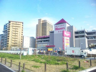 Home center. Shimachu Co., Ltd. until Holmes (hardware store) 734m