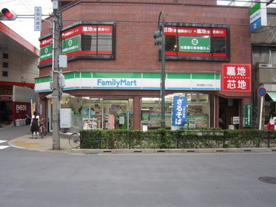 Convenience store. FamilyMart Higashinippori 6-chome store up (convenience store) 96m