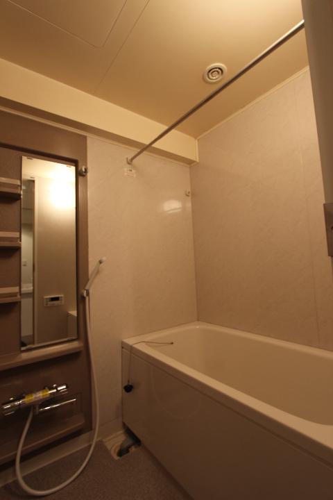 Bathroom. Add-fired function with system bus, Friendly to the environment also in the household, I am glad equipment.