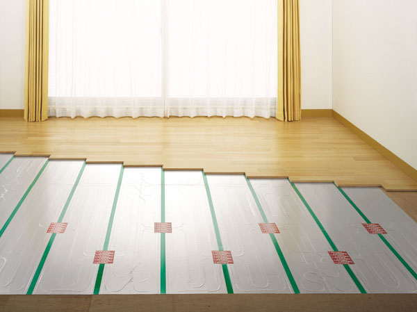 Other.  [Hot water floor heating] living ・ The dining, Adopt a floor heating. It is a heating system to warm the comfortably interior from the ground by using a hot water.