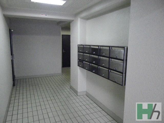 Other common areas. Share corridor ・ Mailbox