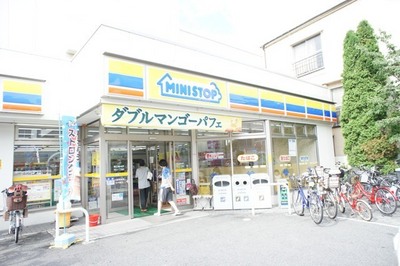 Convenience store. MINISTOP Arakawa 1-chome to (convenience store) 391m