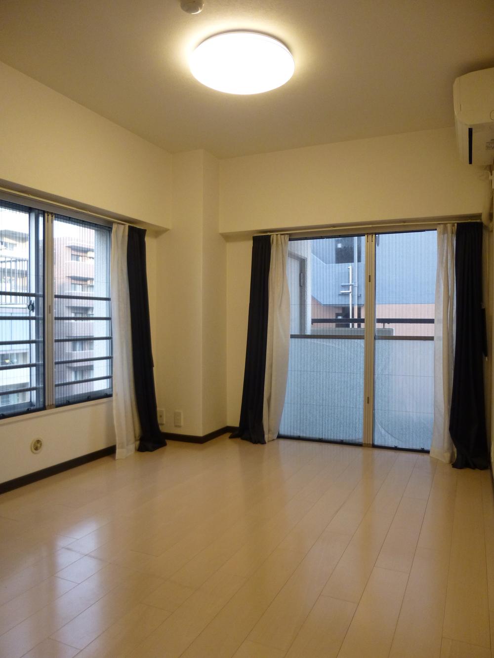 Non-living room. Indoor (11 May 2013) Shooting, Western-style about 5.7 tatami