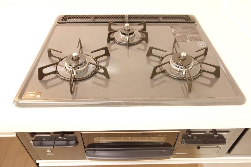 Kitchen. Indoor (12 May 2013) Shooting