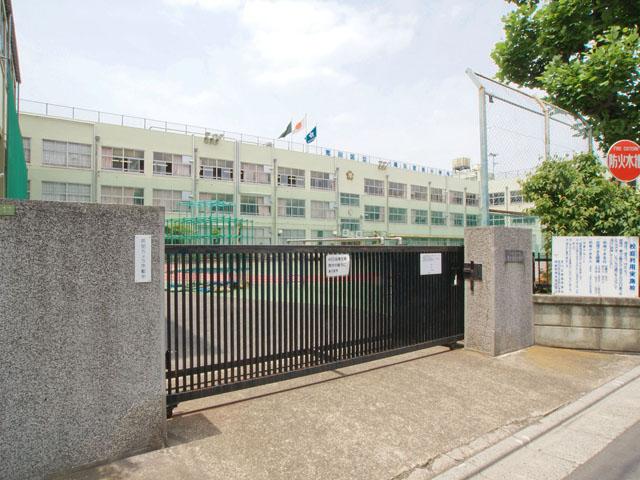 Primary school. Arakawa Ward Ogu Miyamae to elementary school 529m