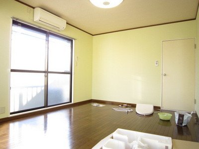 Living and room. Indoor two-sided lighting ※ During cleaning ※ 