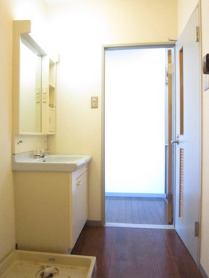 Washroom. Dressing room Wash basin Laundry Area Available