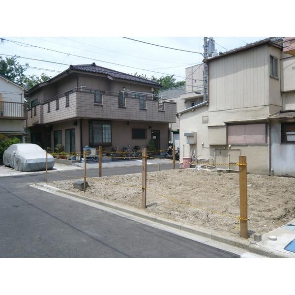 Local photos, including front road. Southwest corner lot