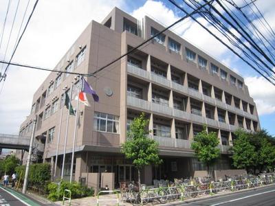 Junior high school. Arakawa 328m to stand Suwa stand junior high school (junior high school)