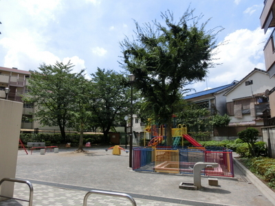 park. Kaita 400m to children amusement (park)