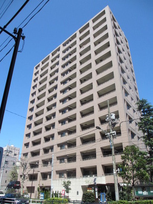 Building appearance. Supermarket ・ convenience store ・ Drugstore within walking distance