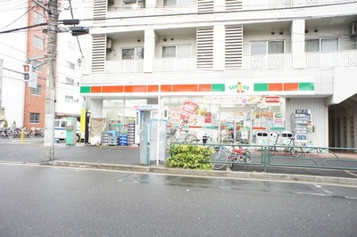 Convenience store. Thanks Yanaka store up (convenience store) 207m