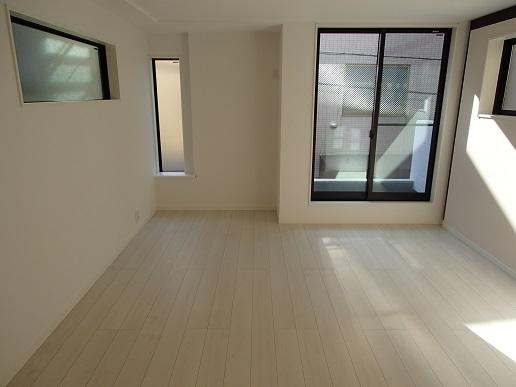 Living. Indoor (12 May 2013) Shooting