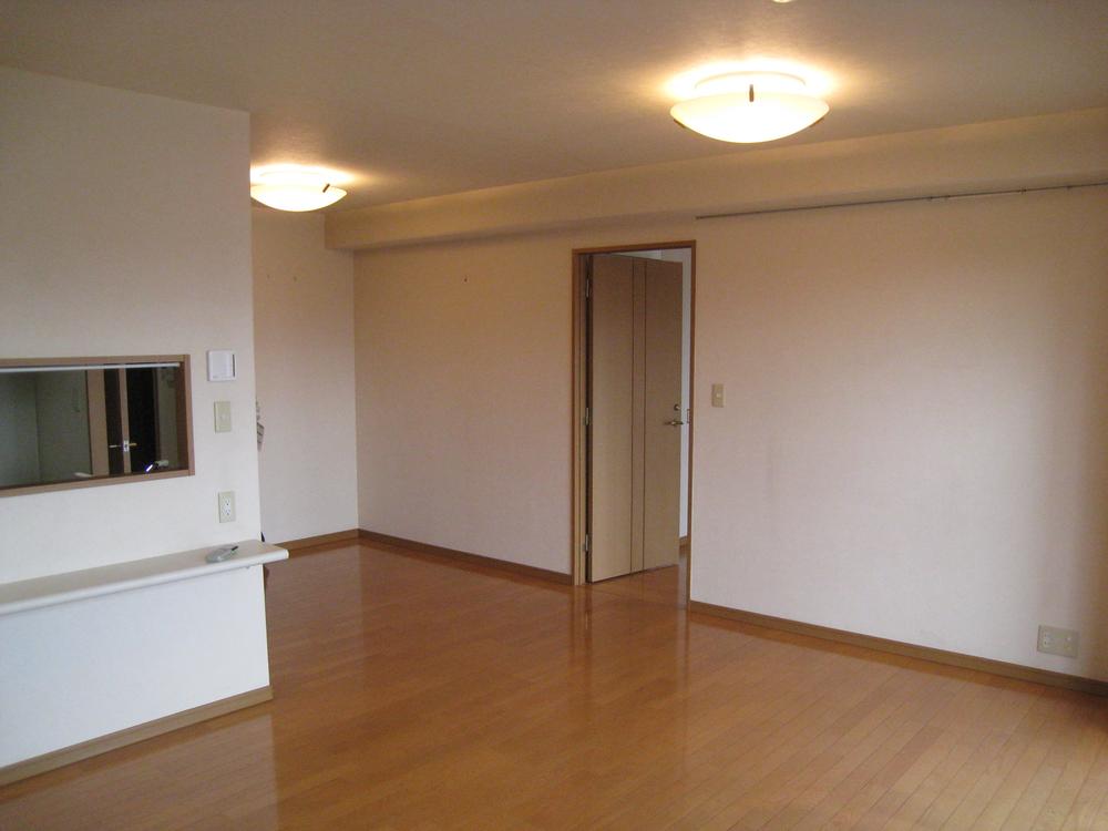 Living. Indoor (September 2013) Shooting