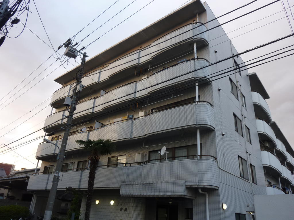 Building appearance.  ◆ Contract limit in February Brokerage fees 100,000 yen ◆