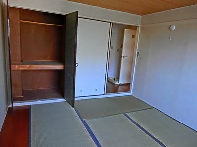 Other room space. Japanese-style room with closet