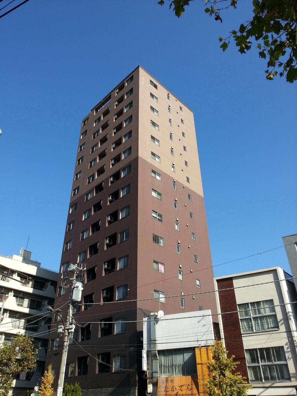 Local appearance photo. Local (12 May 2013) Shooting