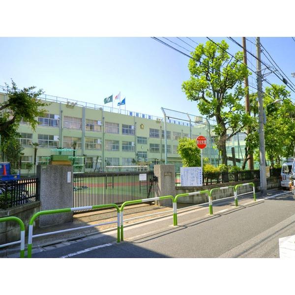 Primary school. Arakawa Ward Ogu Miyamae 200m up to elementary school