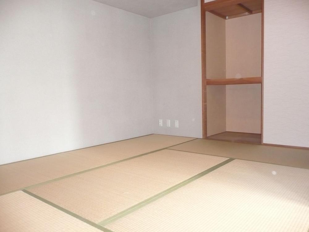 Non-living room. Japanese style room