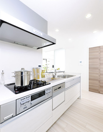 Kitchen.  [kitchen] Efficiently dishes and clean up the kitchen, which is designed to allow the, Beautifully to look, It has achieved a more easy to move functionality.  ※ In the apartment gallery, Kitchen facilities can be confirmed. (The room is different from the one of this sale)