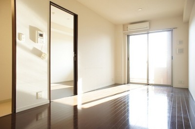 Living and room.  ※ It is a reference photograph of another room