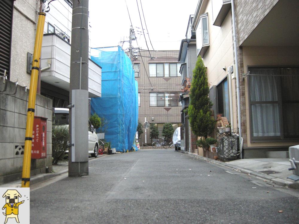 Local photos, including front road. 2013 / 11 / 25 shooting