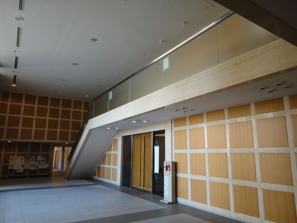 lobby. Entrance hall / 2013 October shooting