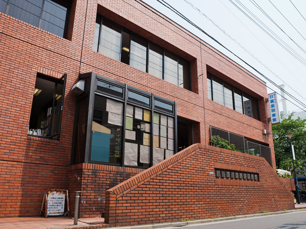 Surrounding environment. Nippori Library (about 490m / 7-minute walk)