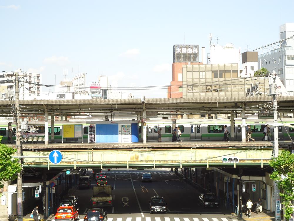 station. 560m until the JR Yamanote Line "Nishinippori" station
