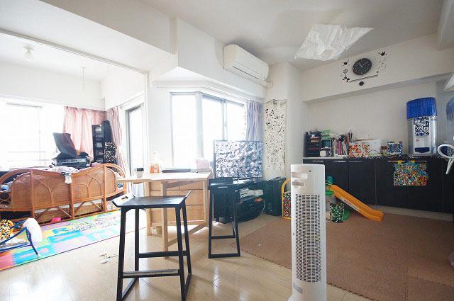 Living. Indoor (July 2013) Shooting