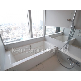 Bath. Shoot the same type 19th floor of the room. Specifications may be different. 