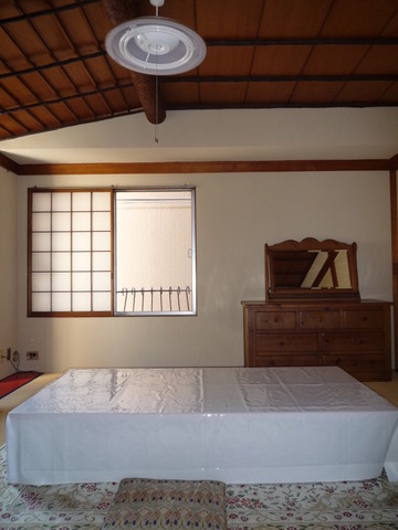 Living and room. Japanese-style room ・ About 10 tatami