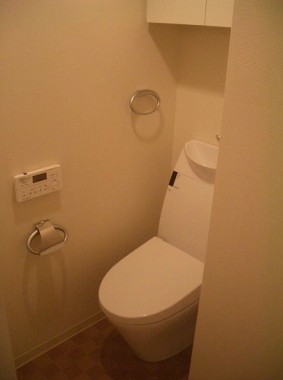 Toilet