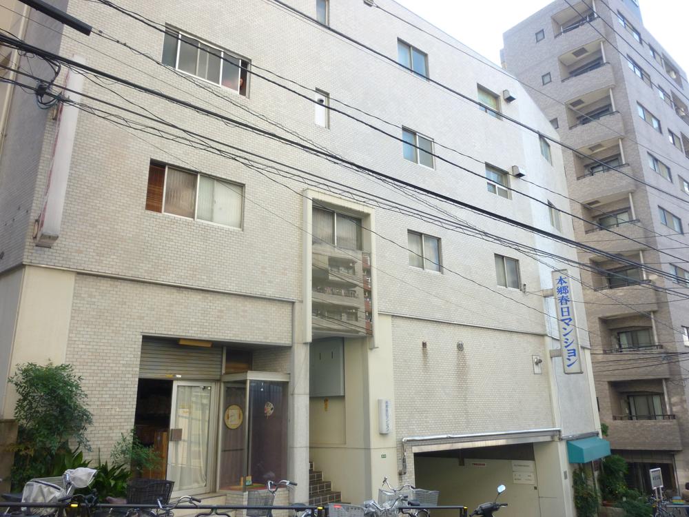 Local appearance photo. Local (11 May 2013) Shooting