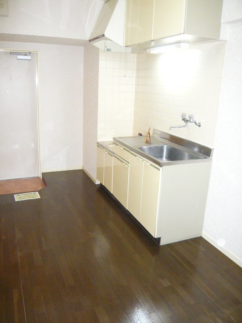 Kitchen. Separate photo  ☆ Two-burner gas stove can be installed spacious kitchen ・  ・  ・  ☆ 