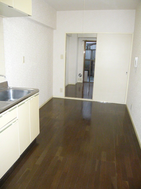 Living and room.  ☆ Kitchen furniture of the layout of the spread is easy ・  ・  ・  ☆ 