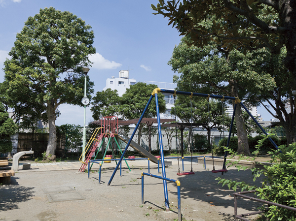 Surrounding environment. Inoue children amusement (3-minute walk ・ About 190m)