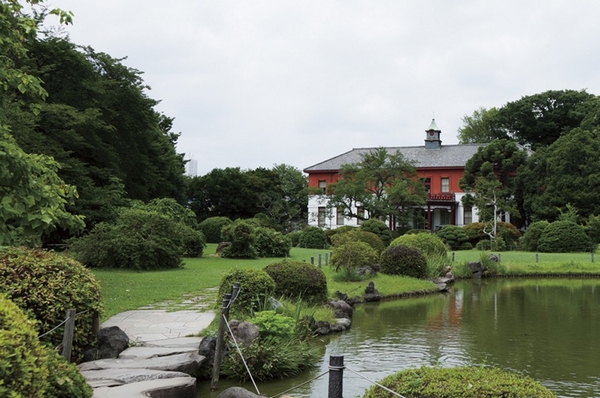 Surrounding environment. Koishikawa Botanical Gardens (5 minutes walk ・ About 380m)