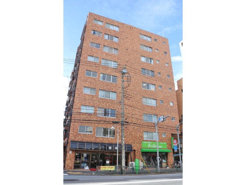 Local appearance photo. Local (10 May 2013) Shooting