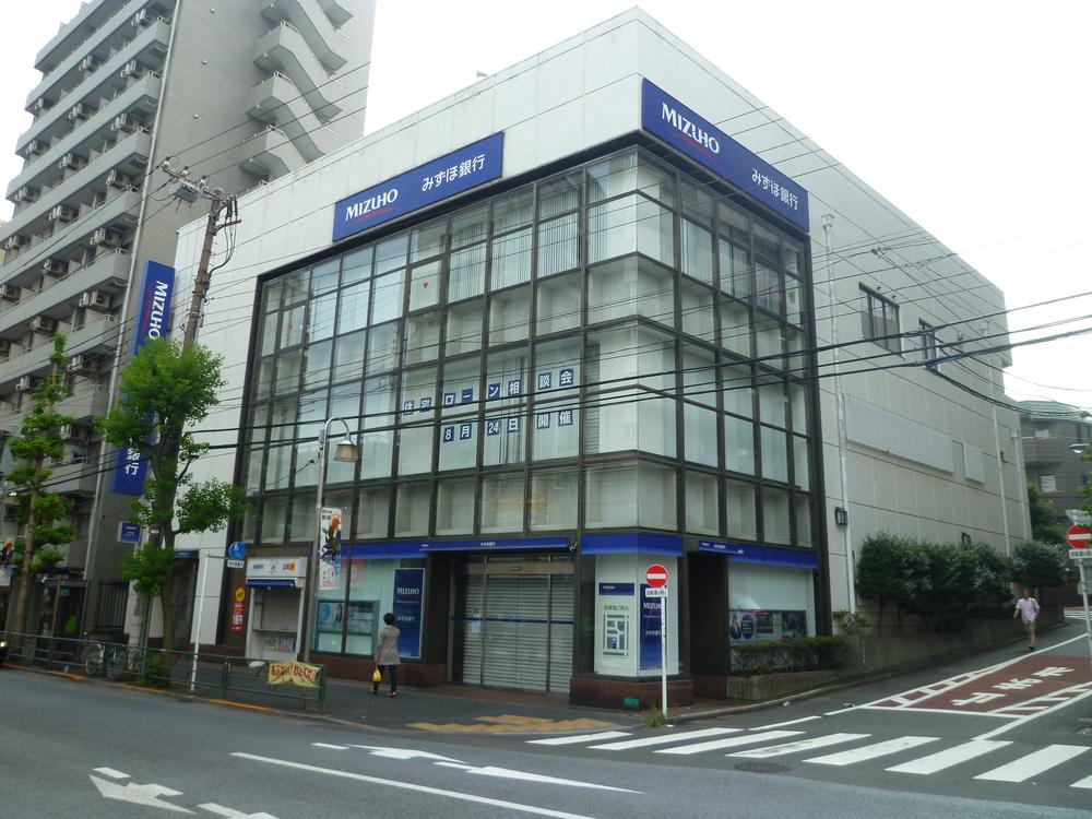 Bank. Mizuho Bank