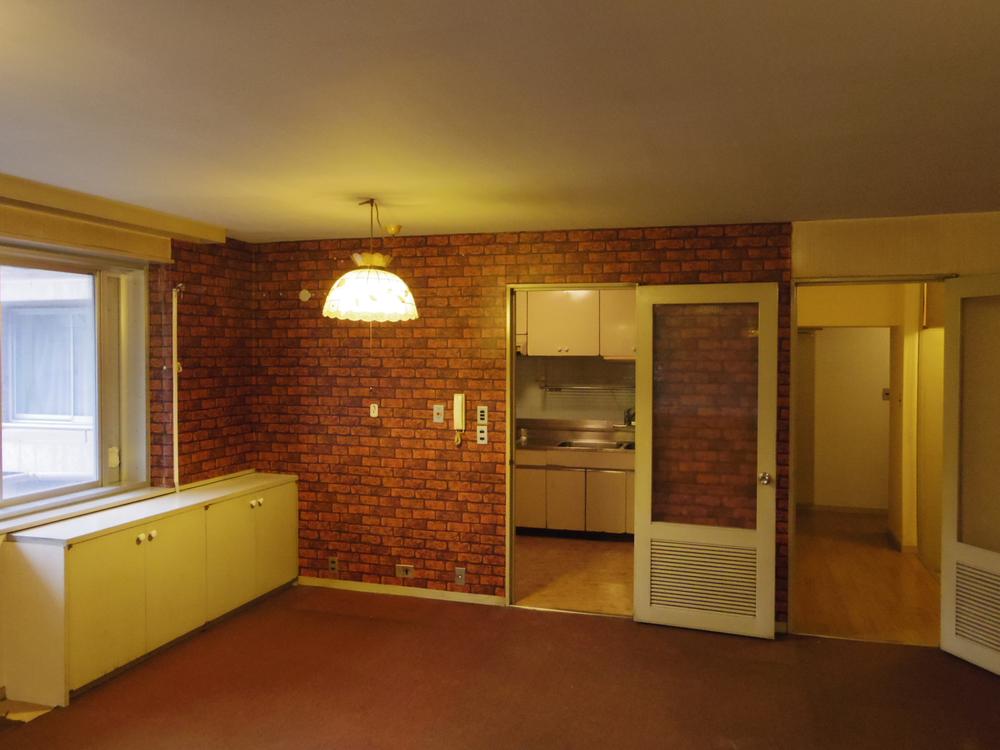 Living. Indoor (11 May 2013) Shooting