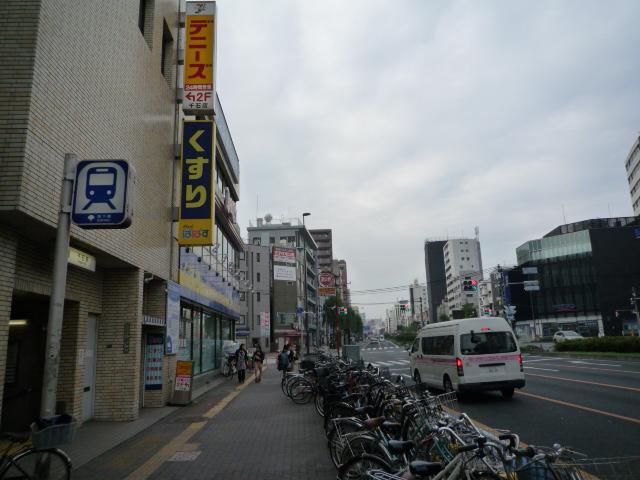 station. Sengoku is almost flat road from the 560m station to local to the Train Station