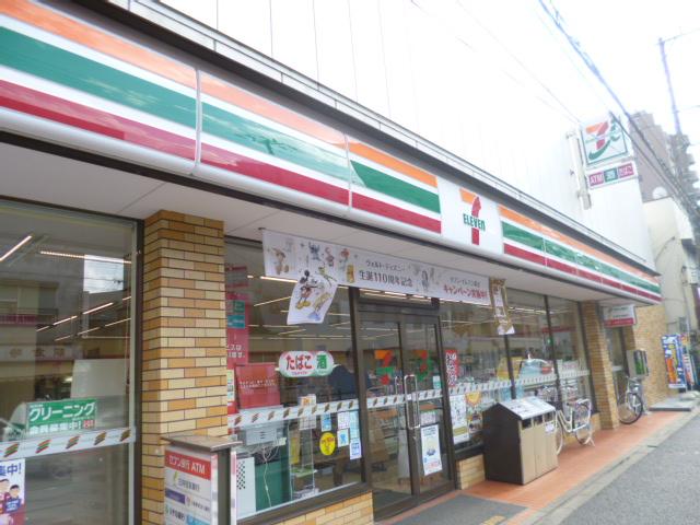 Convenience store. 379m to Seven-Eleven, Bunkyo Sengoku 1-chome
