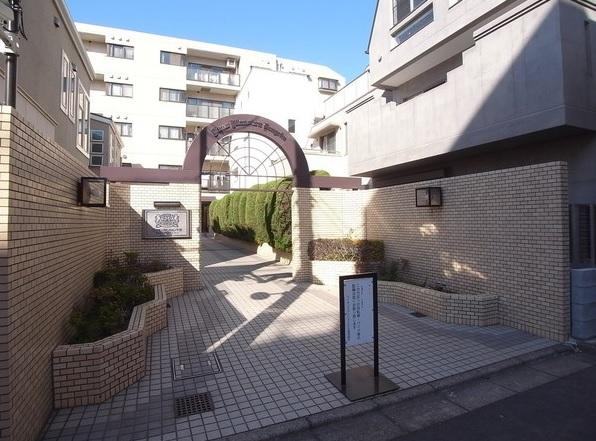 Local appearance photo. local