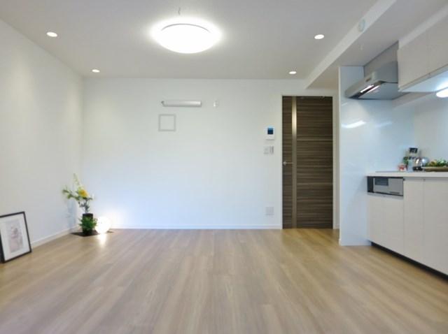 Other. Image (living)