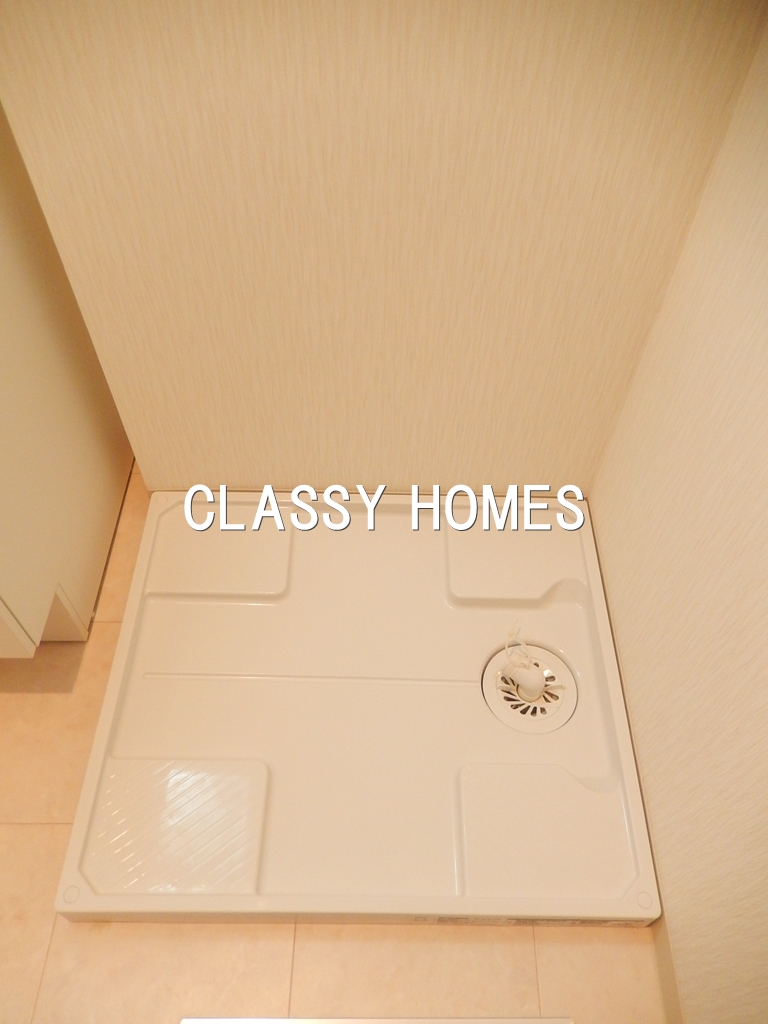 Other Equipment. 2013 Completed Domir Aoyagi: Washing Machine Storage